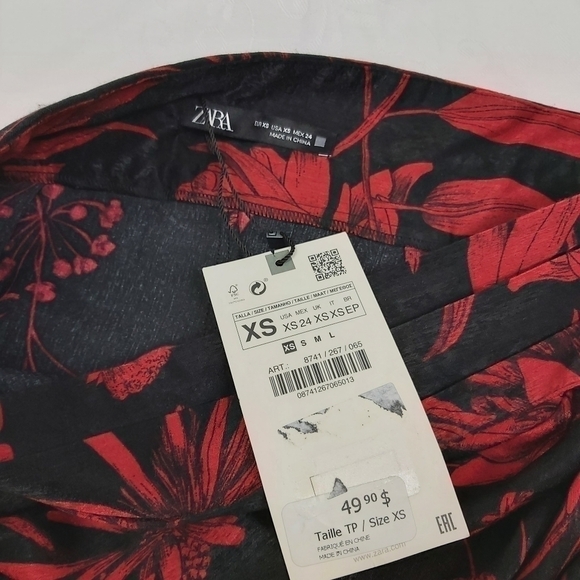 ZARA Tied Print Skirt Floral Red Black - Picture 9 of 12